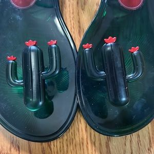 Katy Perry The Geli Cactus Green Flat Sandal, Size 11 NWT